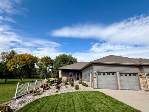 383 202nd St, Arnolds Park, IA, 51331-6600 | Card Image