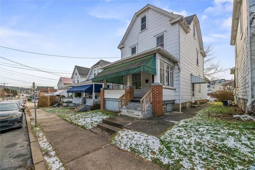 325 Walnut St, Vandergrift, PA, 15690-3401 | Card Image