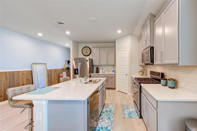 12917 S Winding Pines Dr, House other with 3 bedrooms, 2 bathrooms and 2 parking in Tomball TX | Image 17