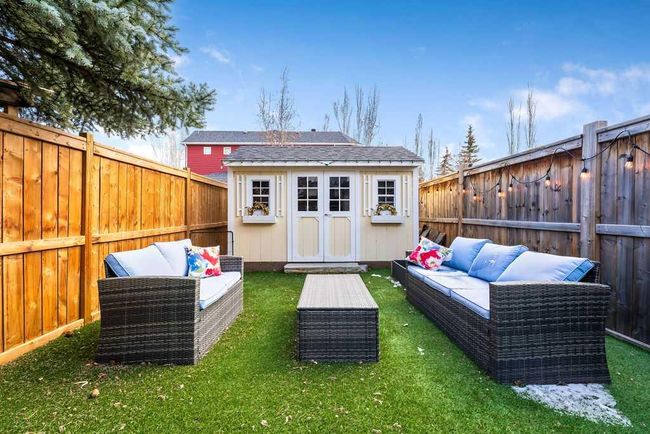 245 Inverness Park Se, Home with 3 bedrooms, 2 bathrooms and 2 parking in Calgary AB | Image 13