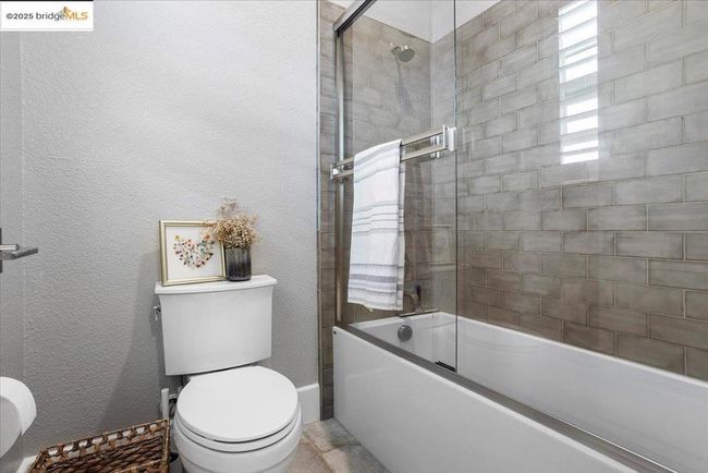 2939 Valencia St, House other with 4 bedrooms, 3 bathrooms and 2 parking in Lodi CA | Image 11