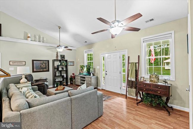 126 Pioneer Trl, House other with 3 bedrooms, 2 bathrooms and null parking in Hague VA | Image 8