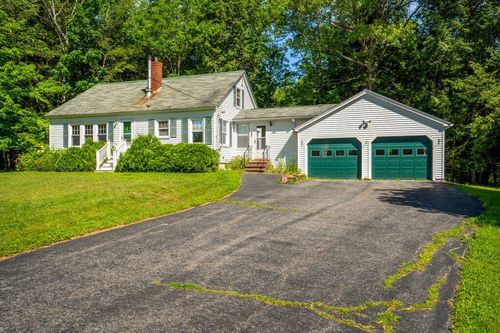 196 Main Street, Buxton, ME, 04093 | Card Image