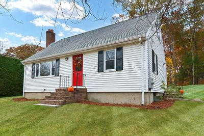 19 Meadowview Rd, House other with 3 bedrooms, 2 bathrooms and 4 parking in Foxboro MA | Image 2