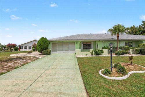 385 Club Manor Dr, SUN CITY CENTER, FL, 33573-5868 | Card Image
