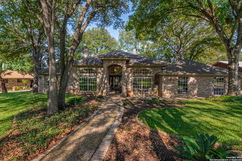 218 Montwood, Seguin, TX, 78155-1217 | Card Image
