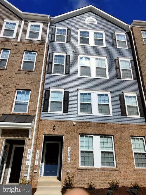 10506 John Glenn St, Lanham, MD, 20706-2588 | Card Image