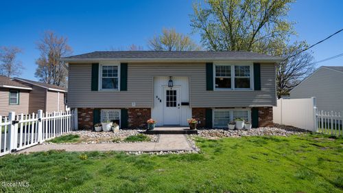 54 New York Avenue, Rensselaer, NY, 12144 | Card Image