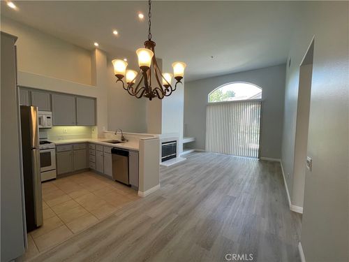 51-2403 Ladrillo Aisle, Irvine, CA, 92606-8845 | Card Image