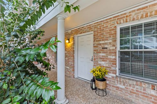 108-1240 Barton Hills Dr, Austin, TX, 78704-1937 | Card Image