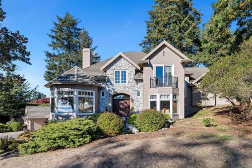 906 Cobblestone Lane, Saanich, BC, V8Y3G3 | Card Image