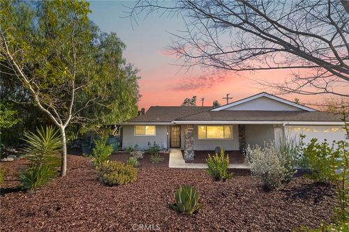 430 Chaparral Dr, Claremont, CA, 91711 | Card Image