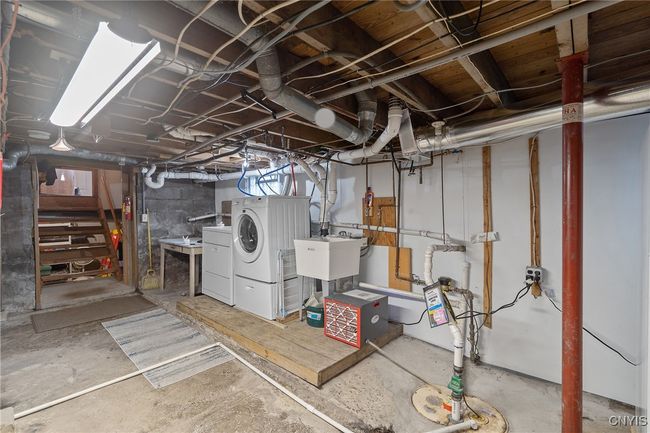 6339 Pottery Rd, House other with 3 bedrooms, 3 bathrooms and null parking in Warners NY | Image 35