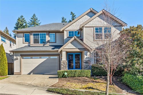 610 Field Pl Ne, Renton, WA, 98059-5093 | Card Image
