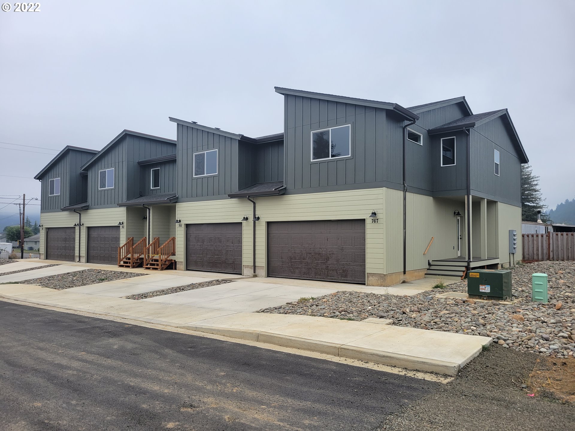 Allison Ave, Sutherlin, OR 97479