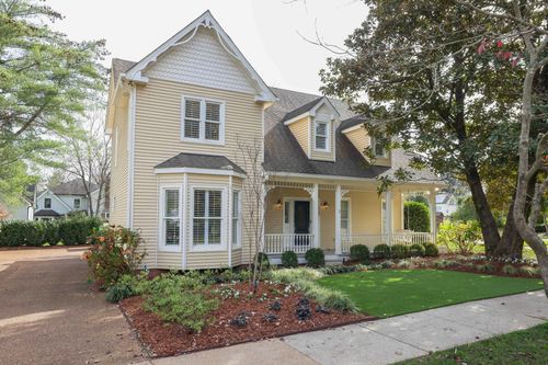 222 Adams Ct, Franklin, TN, 37064-3601 | Card Image