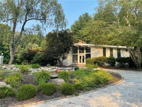29 Tito Ln, Wilton, CT, 06897-1222 | Card Image