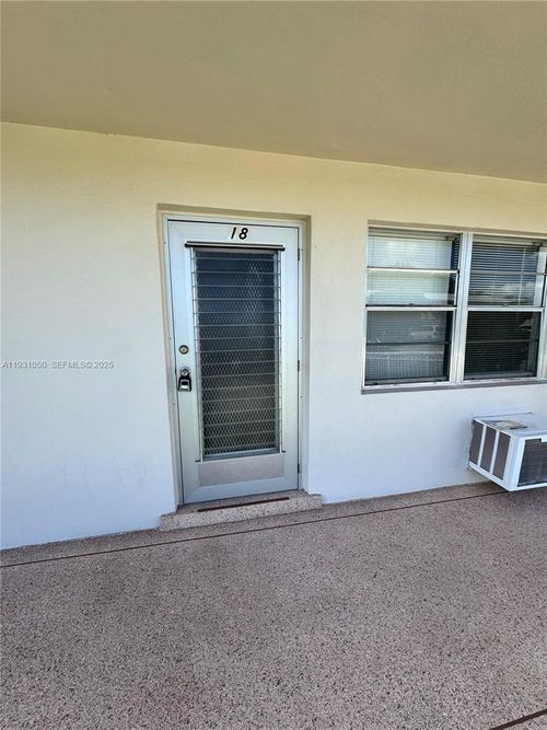 18-18 Hastings B, West Palm Beach, FL, 33417-1209 | Card Image