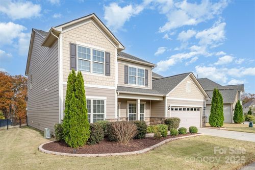 11016 Crane Creek Dr, Charlotte, NC, 28278-6975 | Card Image