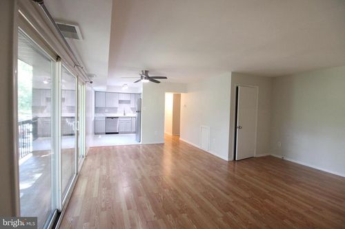 401-3210 S 28th St, ALEXANDRIA, VA, 22302-1326 | Card Image