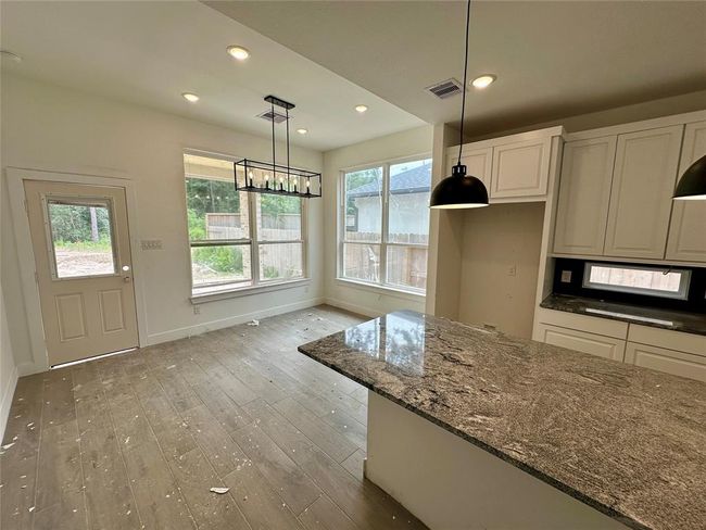 16522 Cub Creek Ct, House other with 4 bedrooms, 3 bathrooms and 2 parking in Conroe TX | Image 4