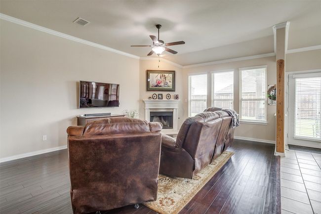 1508 Fallingwater Trl, House other with 4 bedrooms, 3 bathrooms and null parking in Haslet TX | Image 5