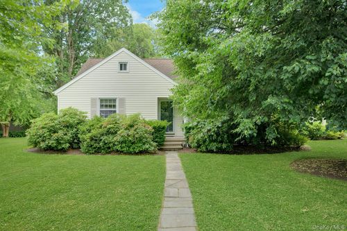 29 Old Orchard Rd, Rye Brook, NY, 10573-1141 | Card Image