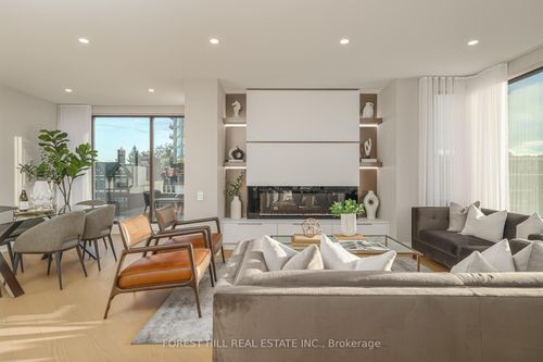 301-342 Spadina Rd, Toronto, ON, M5P2V4 | Card Image