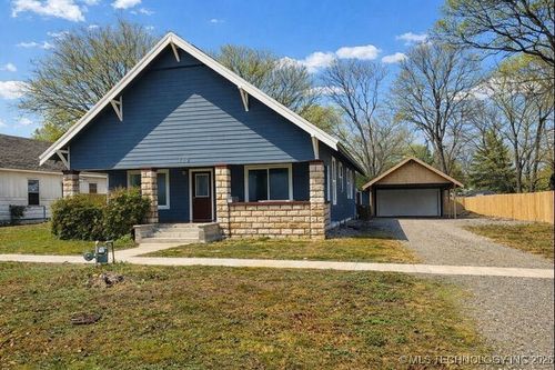 709 E 5th St, Dewey, OK, 74029-2531 | Card Image