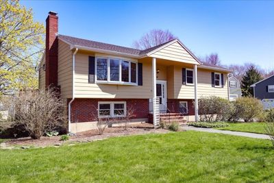 19 Longbow Rd, House other with 4 bedrooms, 2 bathrooms and 6 parking in Danvers MA | Image 1