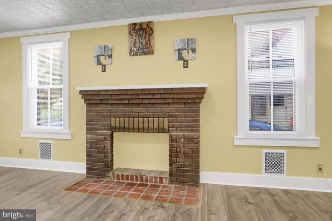 511 E Main St, House other with 5 bedrooms, 2 bathrooms and null parking in MIDDLEBURG PA | Image 20