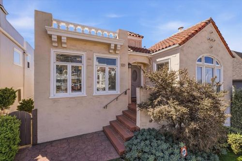 155 Upland Dr, San Francisco, CA, 94127-2516 | Card Image