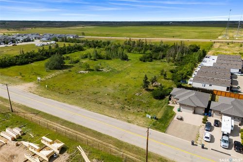 10 Savanna Cres, Pilot Butte, SK, S0G3Z0 | Card Image