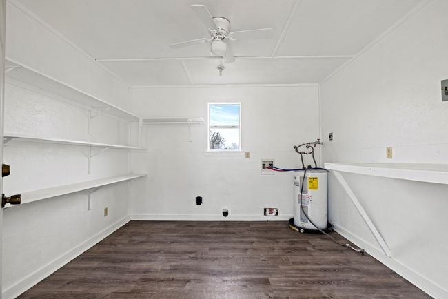 108 Gammenthaler Ln, House other with 3 bedrooms, 2 bathrooms and 1 parking in Harper TX | Image 19