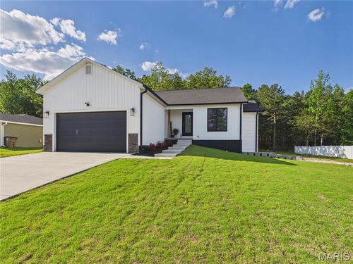 251 Ruth Harris Lane, Poplar Bluff, MO, 63901 | Card Image