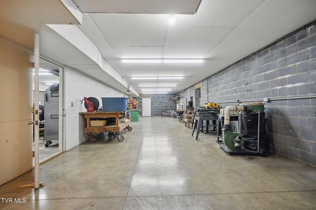 313 Treadway Trl, House other with 3 bedrooms, 3 bathrooms and null parking in Jonesborough TN | Image 46