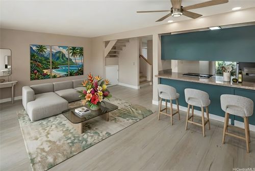 72-92-952 Makakilo Dr, Kapolei, HI, 96707-1368 | Card Image
