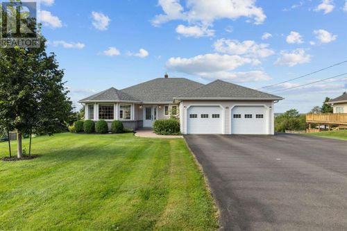 48 Donald Dr, Charlottetown, PE, C1E1Z5 | Card Image