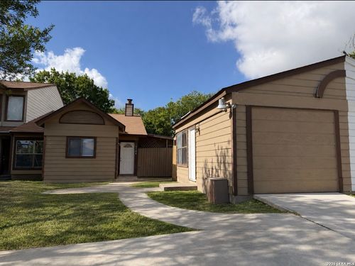 6704 Hickory Springs Dr, San Antonio, TX, 78249-2723 | Card Image
