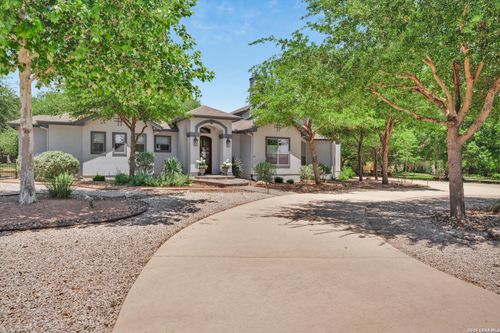 10319 Oak Forest Way, New Braunfels, TX, 78132-3601 | Card Image