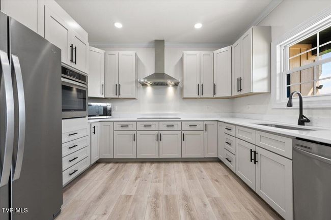 12119 Lasalle Ct, House other with 5 bedrooms, 4 bathrooms and null parking in Glade Spring VA | Image 12