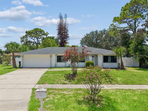 8714 Hill Pine Rd, ORLANDO, FL, 32825-6308 | Card Image