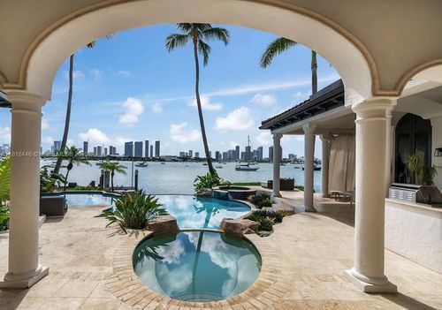 432 S Hibiscus Dr, Miami Beach, FL, 33139-5136 | Card Image