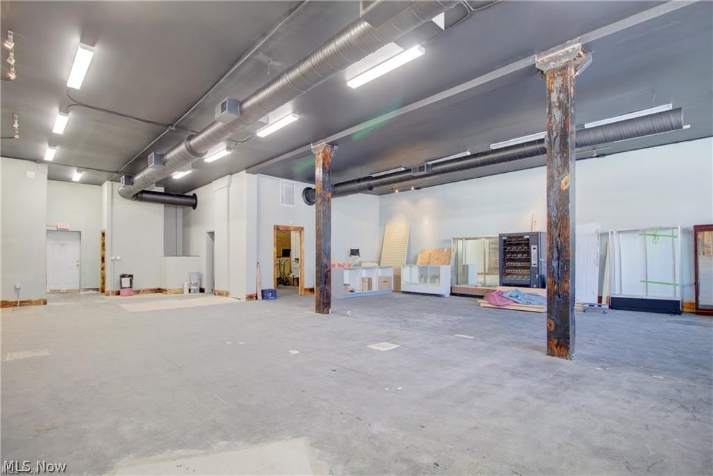 Commercial Sale in Cleveland 3