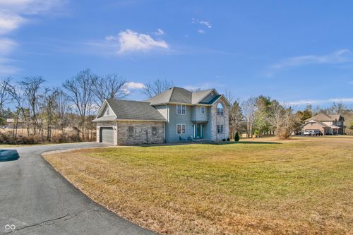 765 S Cedar Kys, North Vernon, IN, 47265-4802 | Card Image