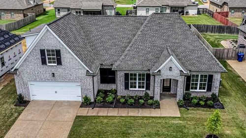 170 Oakland Ridge Cv, Oakland, TN, 38060-2007 | Card Image