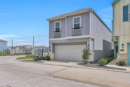 2403 Bay Breeze Drive, Kemah, TX, 77565 | Card Image