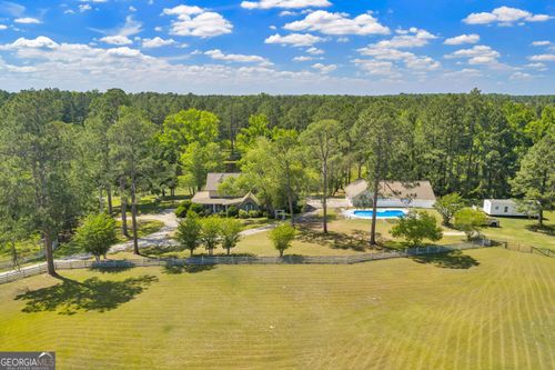 87 Georgia Ave, Adrian, GA, 31002-3118 | Card Image