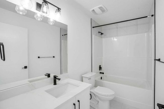 27 Heritage Close, House other with 3 bedrooms, 3 bathrooms and 3 parking in Cochrane AB | Image 21