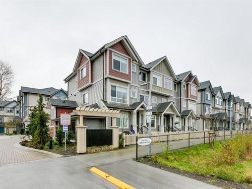 3-22600 Gilley Rd, Richmond, BC, V6V1E4 | Card Image